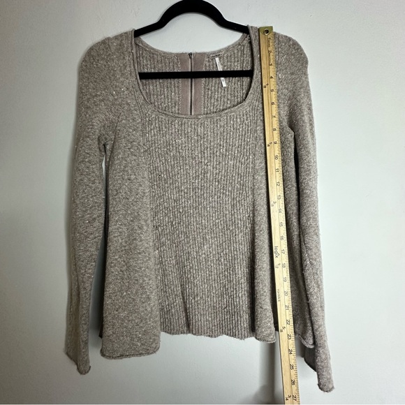 Free People Swing Out Sister Tan Long Sleeve Sweater Square Neck Top Size XS - Picture 7 of 8